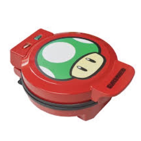 Super Mario Waffle Maker 1 up - Picture 3 of 3